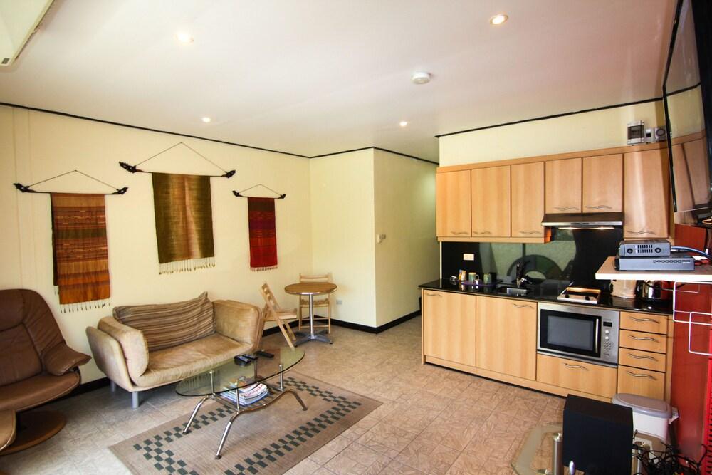 Angus O'Tool'S Guesthouse Karon Kültér fotó