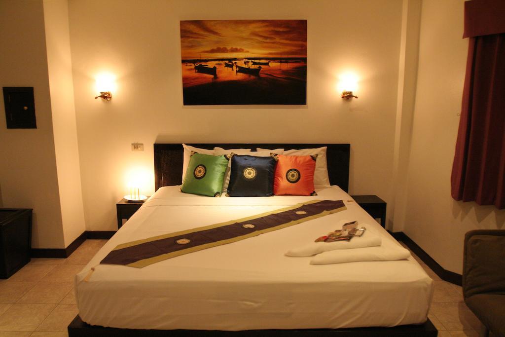 Angus O'Tool'S Guesthouse Karon Kültér fotó