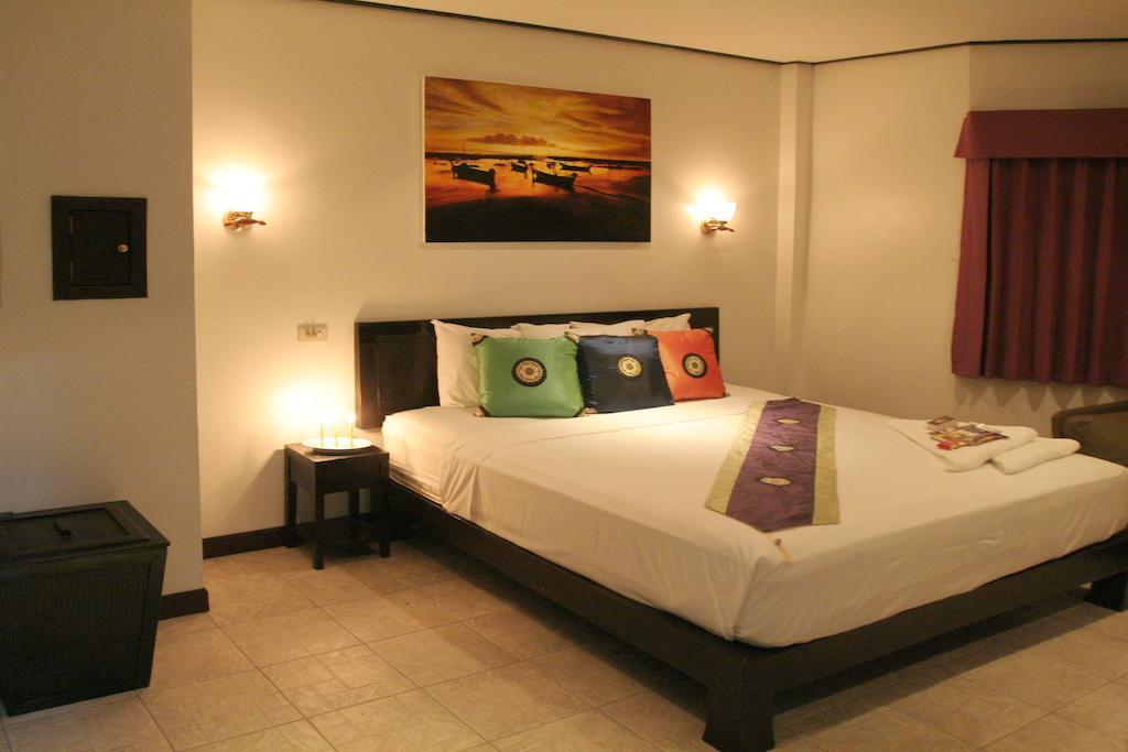 Angus O'Tool'S Guesthouse Karon Kültér fotó